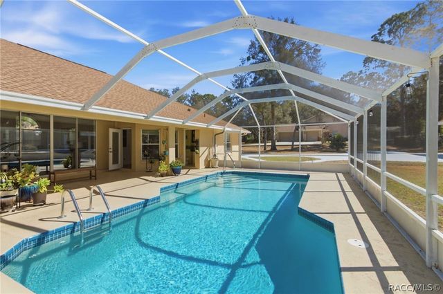 1810 W Pine Ridge Boulevard, Beverly Hills, FL 34465