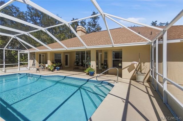 1810 W Pine Ridge Boulevard, Beverly Hills, FL 34465