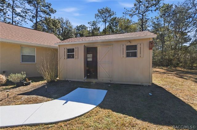 1810 W Pine Ridge Boulevard, Beverly Hills, FL 34465