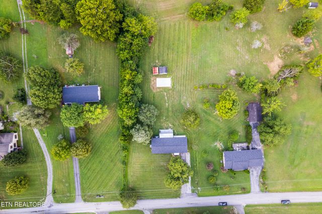 213 Arms Rd, Knoxville, TN 37924