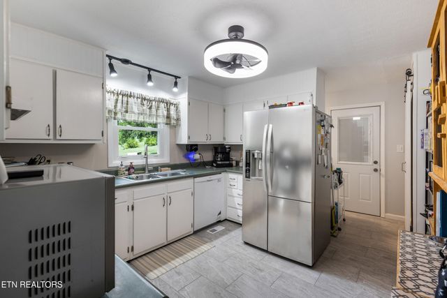 213 Arms Rd, Knoxville, TN 37924