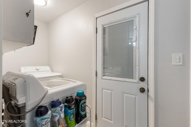 213 Arms Rd, Knoxville, TN 37924
