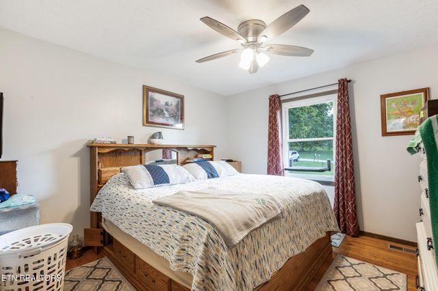 213 Arms Rd, Knoxville, TN 37924