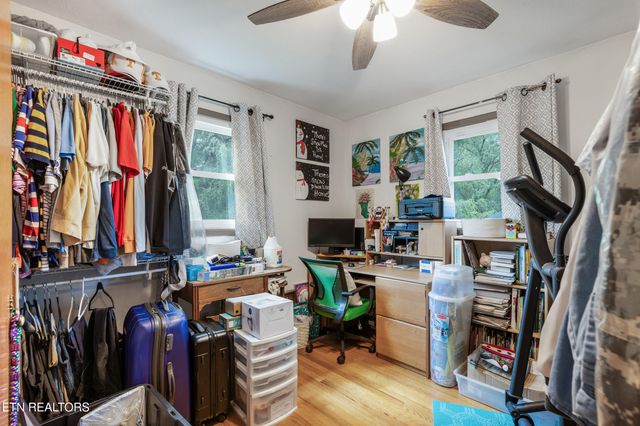 213 Arms Rd, Knoxville, TN 37924