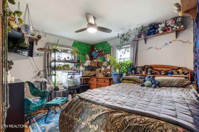 213 Arms Rd, Knoxville, TN 37924