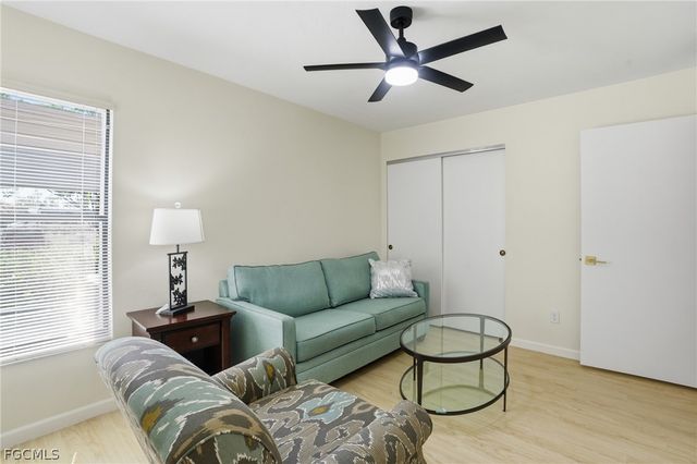 5585 Trailwinds DR 314, Fort Myers, FL 33907