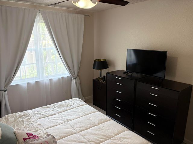 1803 N Flagler Drive 310, West Palm Beach, FL 33407