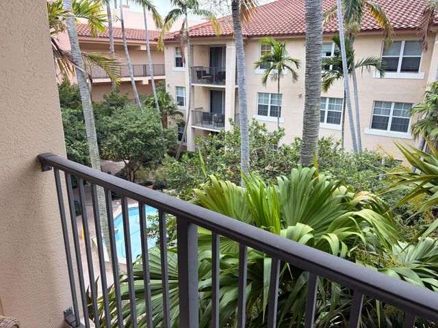 1803 N Flagler Drive 310, West Palm Beach, FL 33407