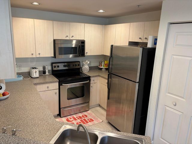 1803 N Flagler Drive 310, West Palm Beach, FL 33407