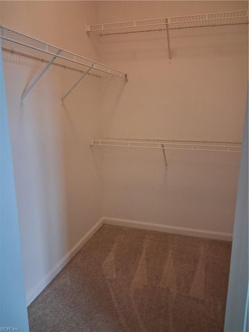 4301 Salt Marsh LN, Chesapeake, VA 23324