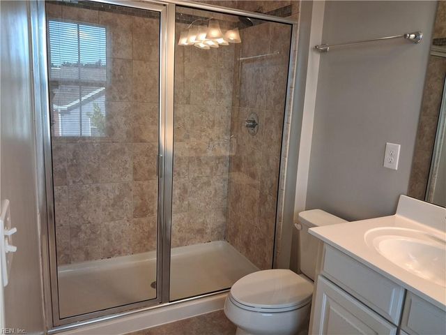 4301 Salt Marsh LN, Chesapeake, VA 23324