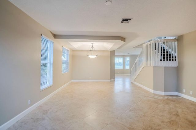 11102 Alameda Bay Ct, Wellington, FL 33414