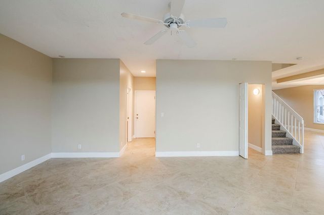 11102 Alameda Bay Ct, Wellington, FL 33414