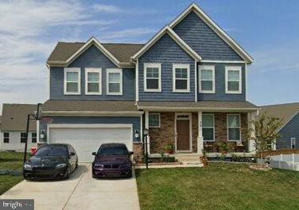 38 FELDBERG DR, Charles Town, WV 25414
