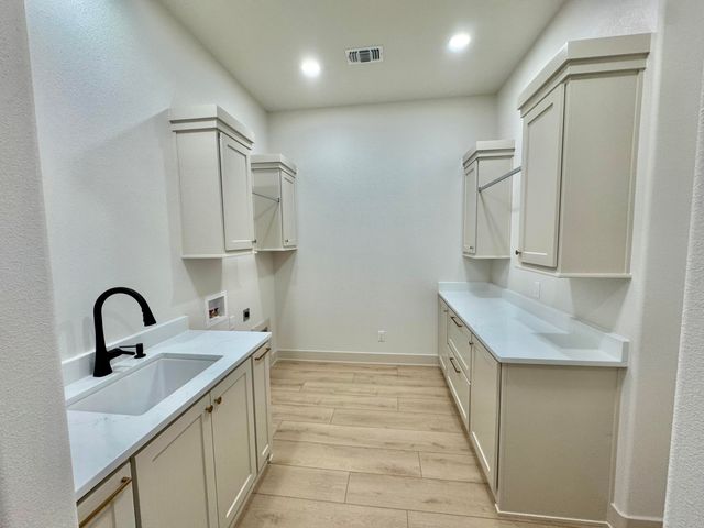 3613 143rd Street, Lubbock, TX 79423