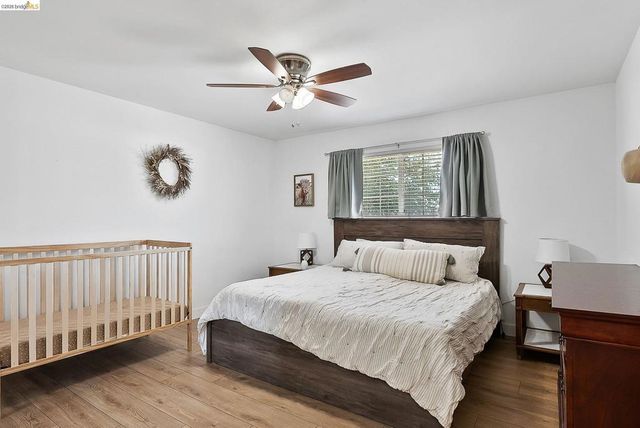 4855 Edgewood Ct, Oakley, CA 94561