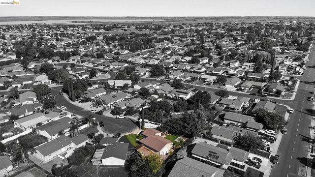 4855 Edgewood Ct, Oakley, CA 94561