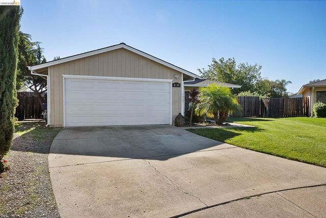 4855 Edgewood Ct, Oakley, CA 94561