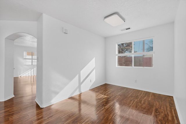 524 Lone River Trail SW, Albuquerque, NM 87121