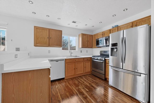 524 Lone River Trail SW, Albuquerque, NM 87121