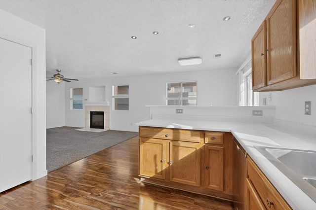 524 Lone River Trail SW, Albuquerque, NM 87121