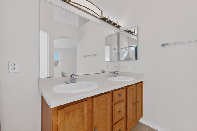 524 Lone River Trail SW, Albuquerque, NM 87121