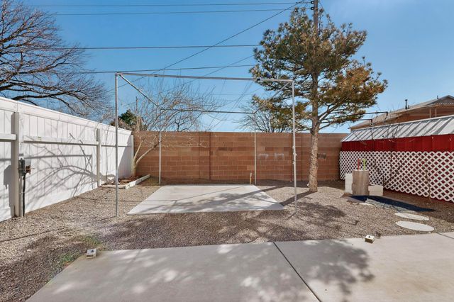 524 Lone River Trail SW, Albuquerque, NM 87121