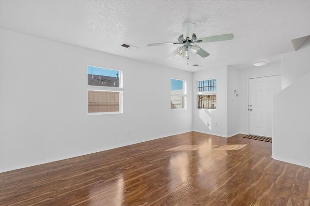 524 Lone River Trail SW, Albuquerque, NM 87121