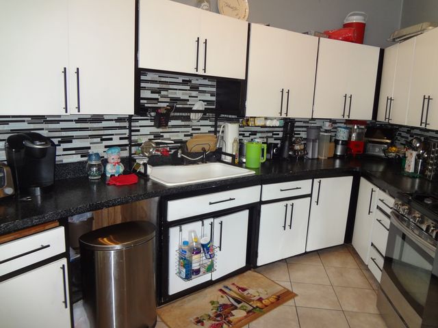 3936 S Clarence Avenue, Stickney, IL 60402