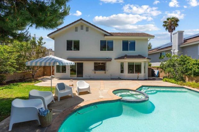 1151 Kildeer Ct, Encinitas, CA 92024