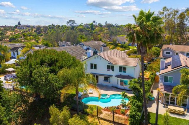 1151 Kildeer Ct, Encinitas, CA 92024