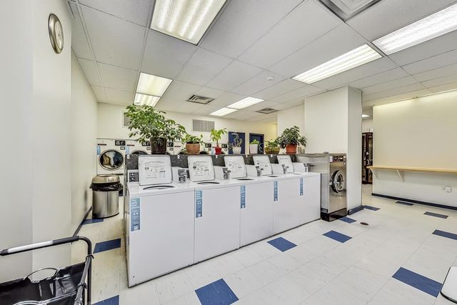 901 S PLYMOUTH Court 303, Chicago, IL 60605