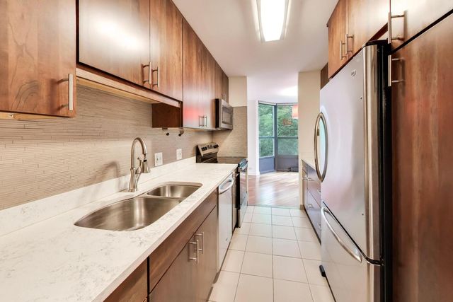 901 S PLYMOUTH Court 303, Chicago, IL 60605