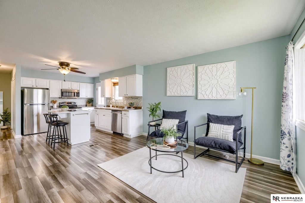 1130 Garden Valley Road, Lincoln, NE 68521