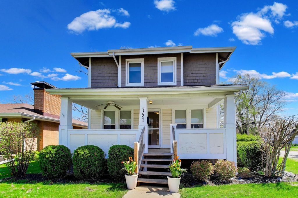 791 Lincoln Street, Hobart, IN 46342