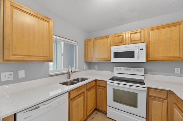 2258 FLUORSHIRE DRIVE, Brandon, FL 33511