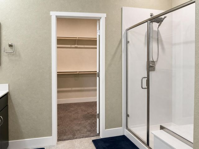 10021 Carinata Dr, Elk Grove, CA 95757