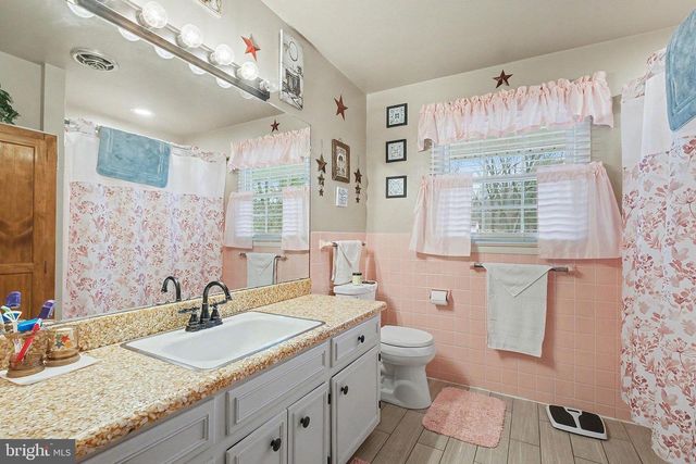 1033 S MOUNT JOY ST, Elizabethtown, PA 17022