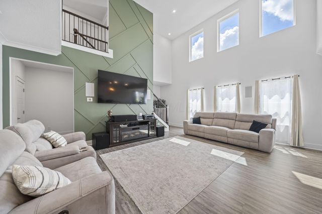 4426 Honey Palm Drive, Grove City, OH 43123