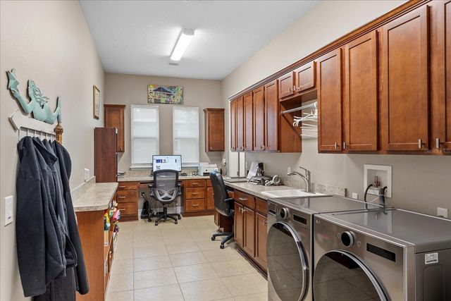 187 BALMY COAST ROAD, Groveland, FL 34736