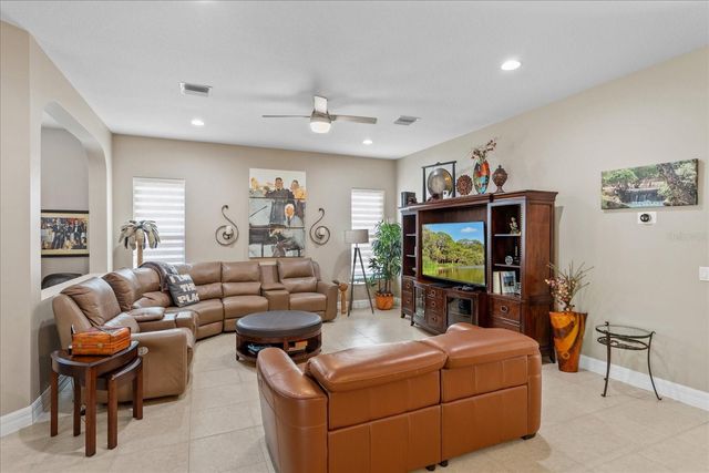 187 BALMY COAST ROAD, Groveland, FL 34736