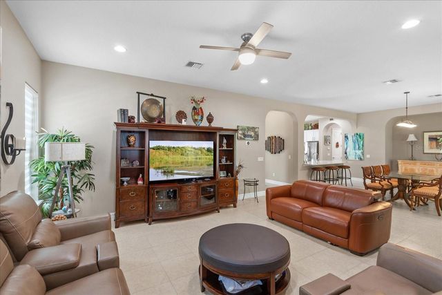 187 BALMY COAST ROAD, Groveland, FL 34736