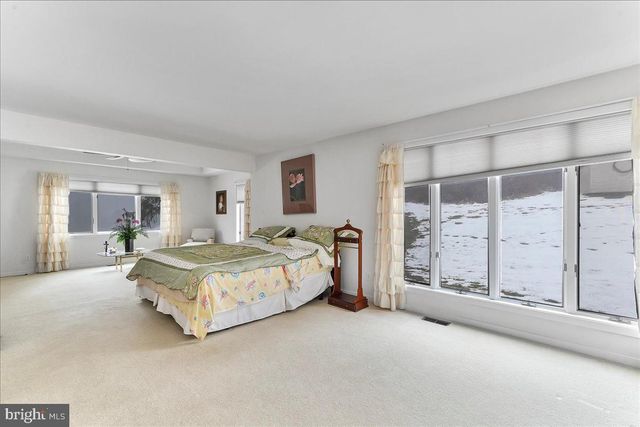 531 CHANDLER MILL RD, Kennett Square, PA 19348