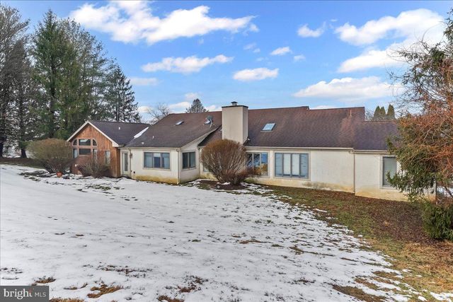 531 CHANDLER MILL RD, Kennett Square, PA 19348