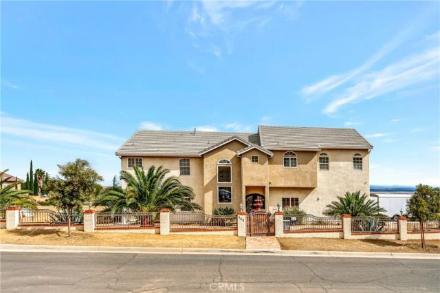 345 Lakeview, Palmdale, CA 93551