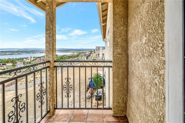 345 Lakeview, Palmdale, CA 93551