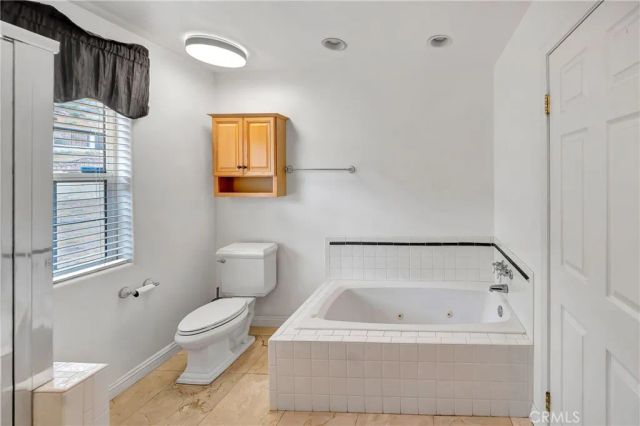 345 Lakeview, Palmdale, CA 93551