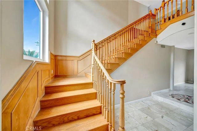 345 Lakeview, Palmdale, CA 93551