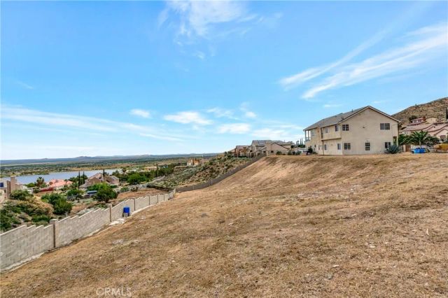 345 Lakeview, Palmdale, CA 93551