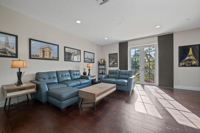 2502 N Dixie Highway 55, Lake Worth Beach, FL 33460